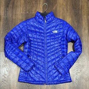 The North Face Women's Blue Thin Lightweight Puffer Jacket